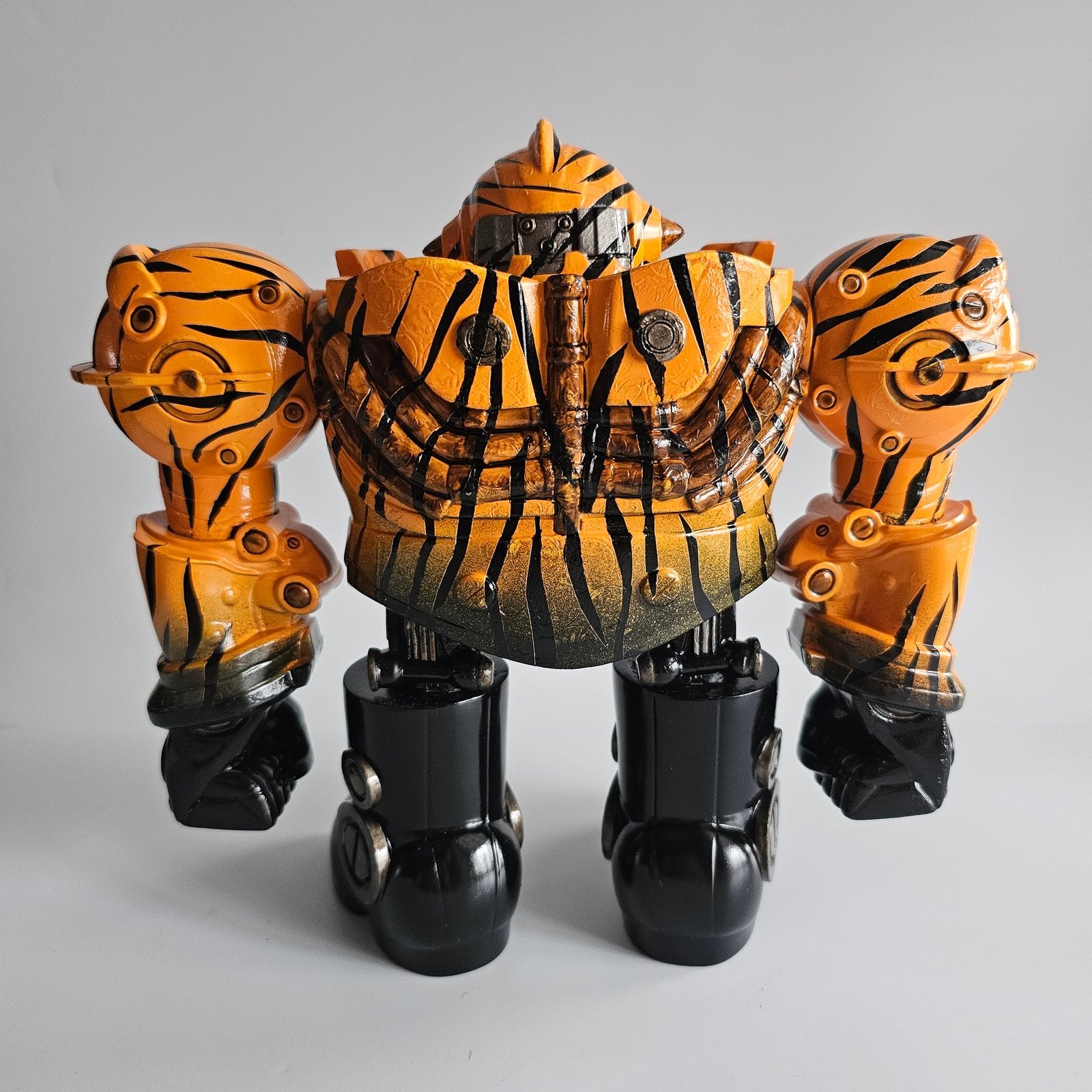 Mark 2 - Simon Sim: TIGER SHOW