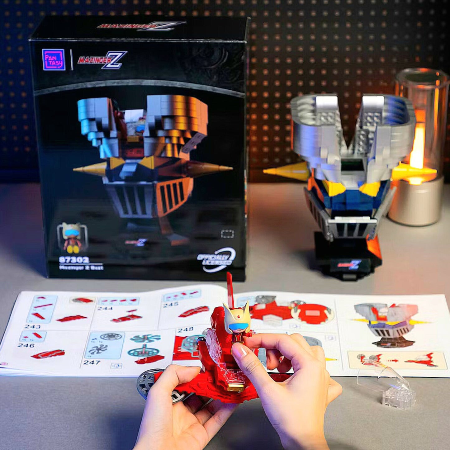 Mazinger Z Bust Building Block Set